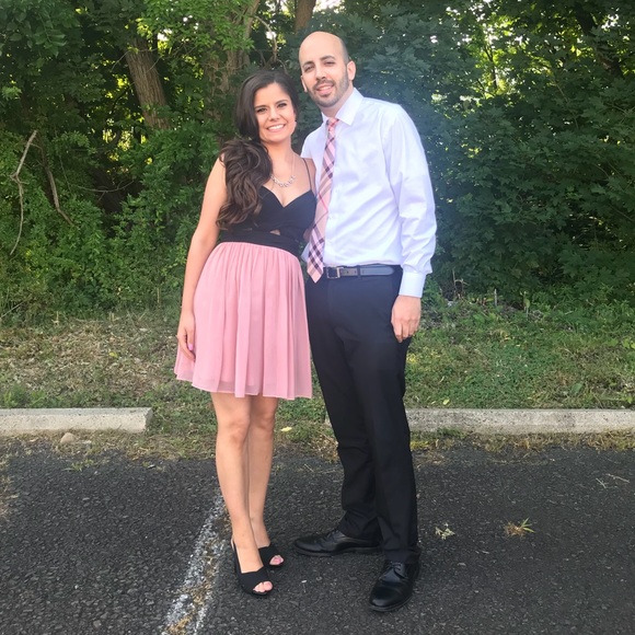 Meet your Posher, Amber - Picture 3 of 4